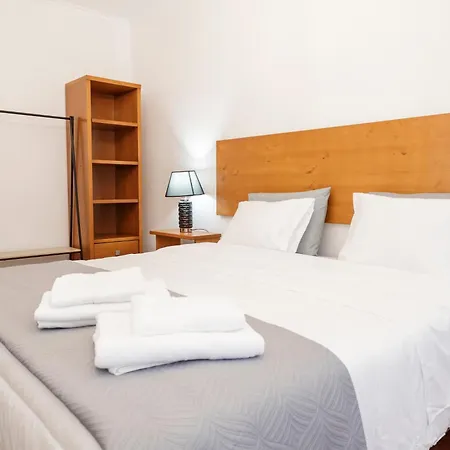 Sea House Apartament *