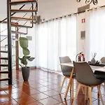 아파트 Sea House